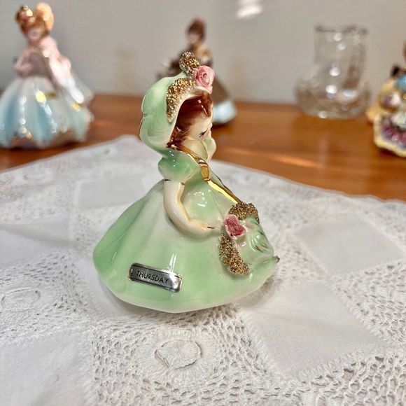 Josef Originals Days of the Week Series THURSDAY Vintage Figurine - Picture 6 of 10